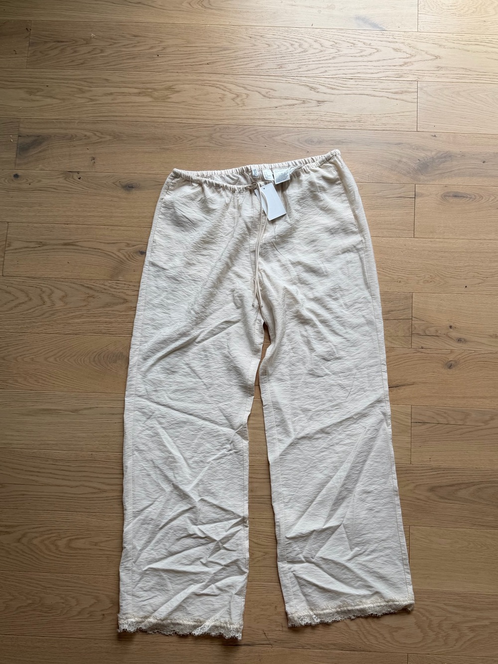 H&M Cream Pants with Lace Trim
